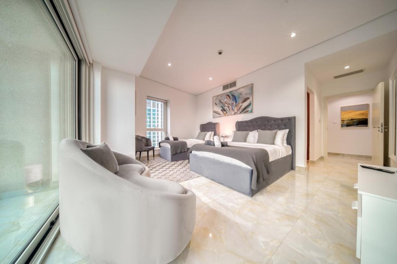 The Marina Penthouse Near Jbr 46Th Floor Apartman Dubaj Kültér fotó