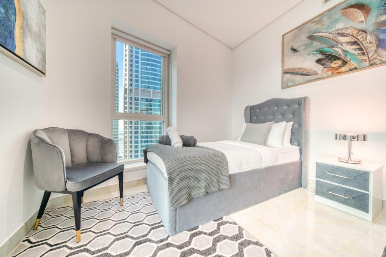 The Marina Penthouse Near Jbr 46Th Floor Apartman Dubaj Kültér fotó